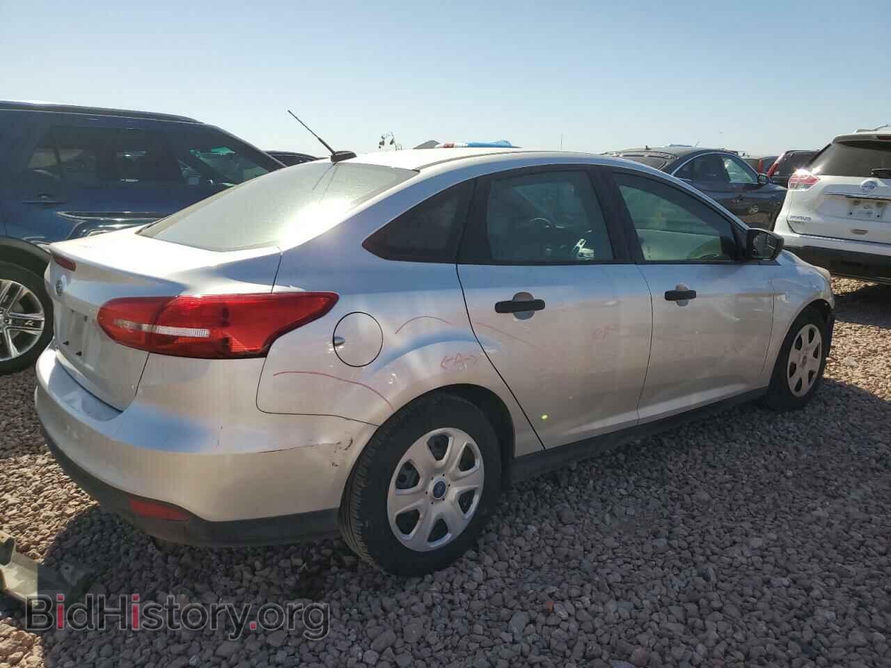 2017 FORD FOCUS - VIN: 1FADP3E23HL333432 - Фото 3