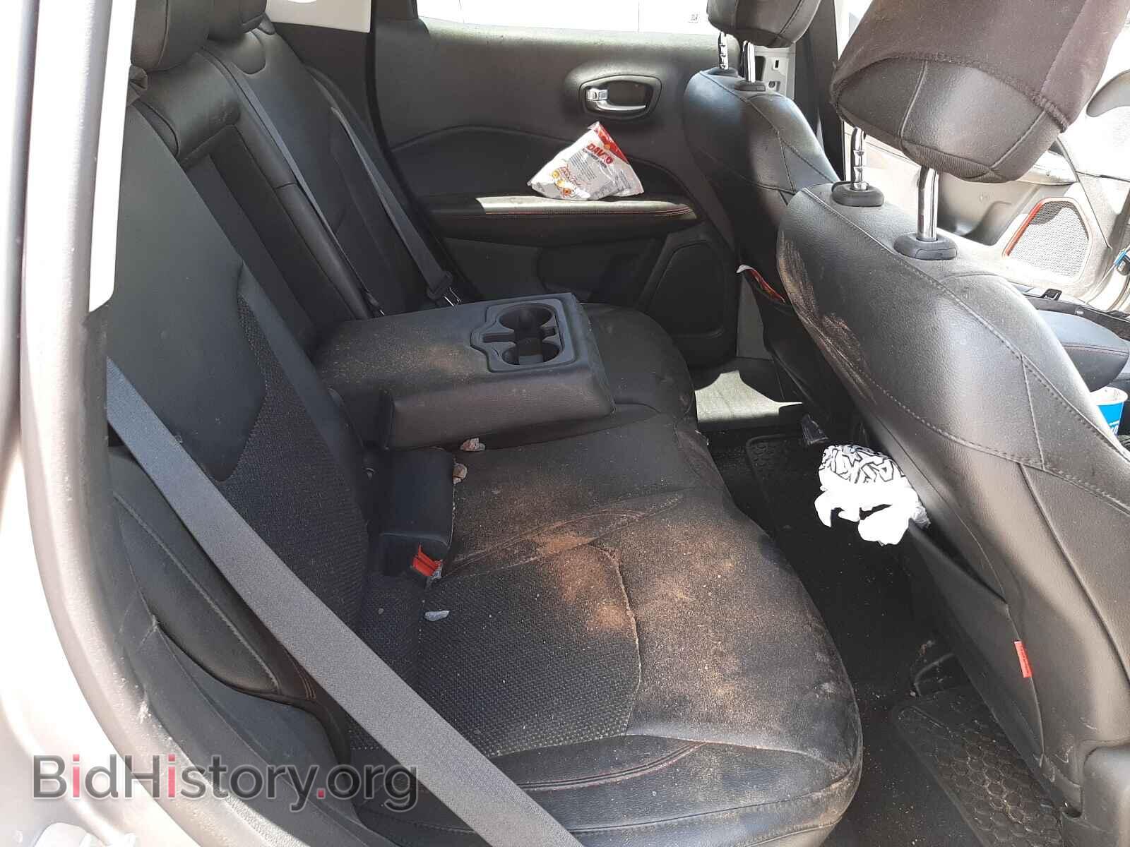 2018 JEEP COMPASS - VIN: 3C4NJDDBXJT136338 - Фото 6