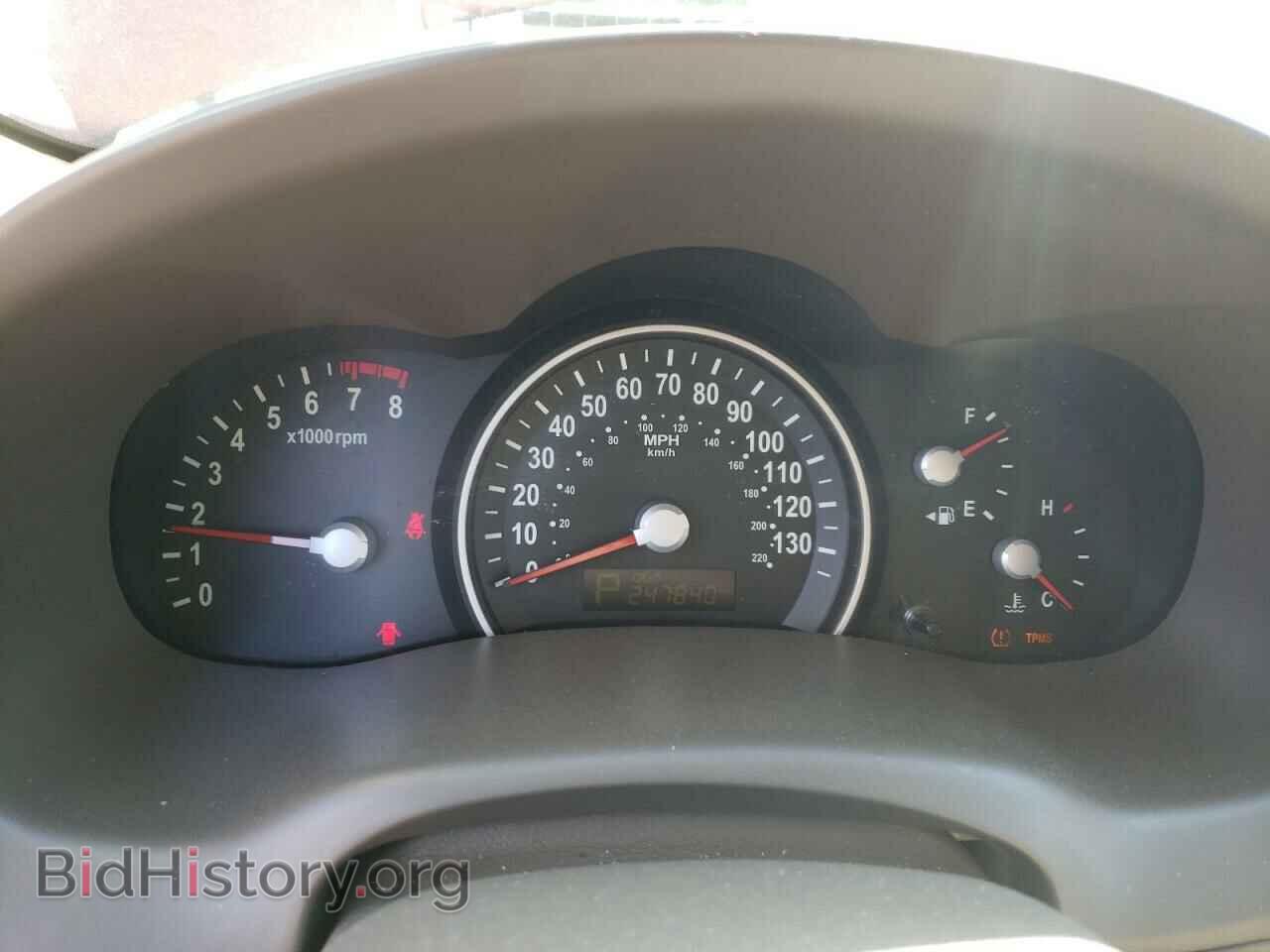 2011 KIA All Models - VIN: KNDMG4C76B6388977 - Фото 9