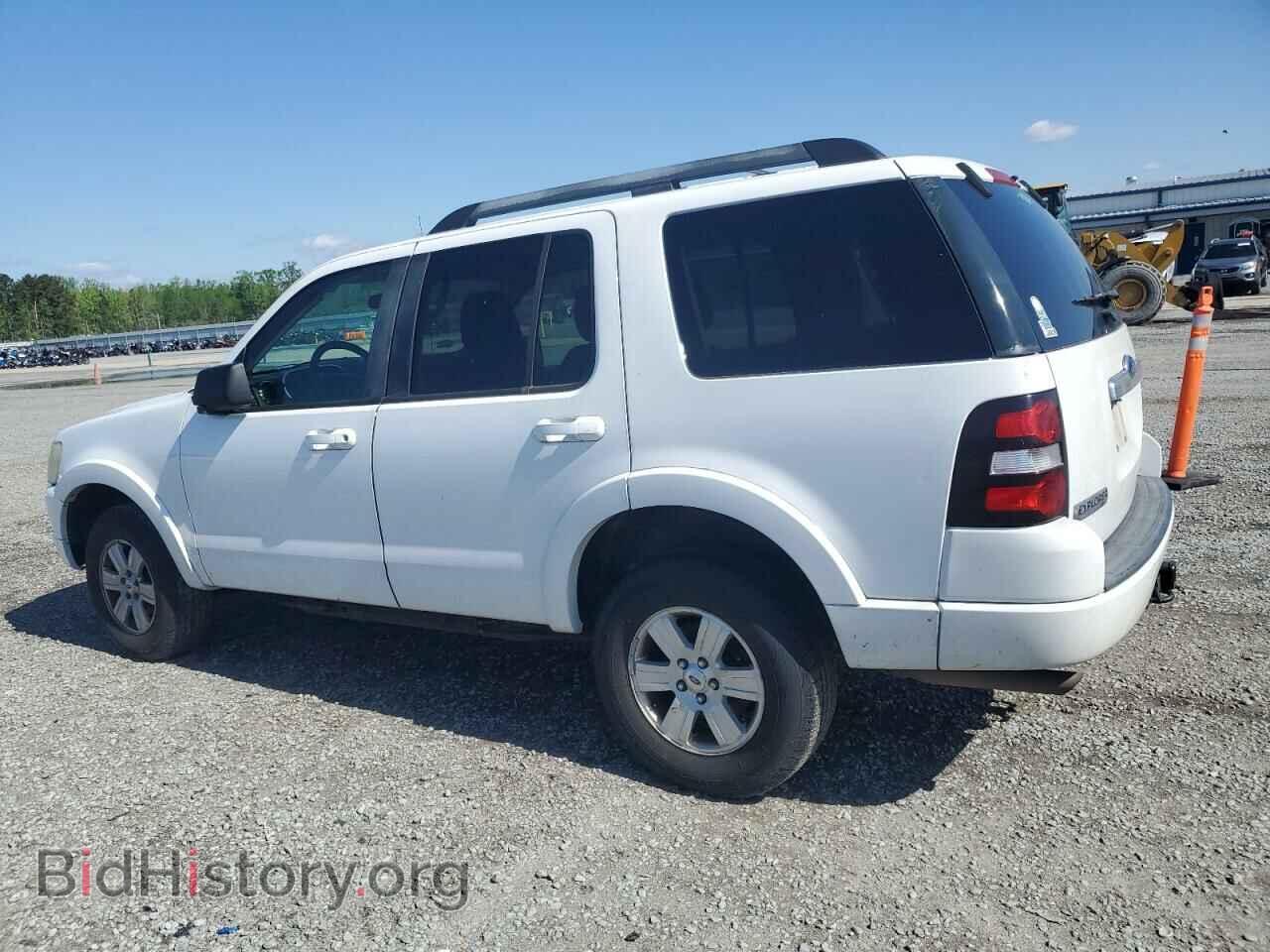 2010 FORD EXPLORER - VIN: 1FMEU7DE0AUA06072 - Фото 2