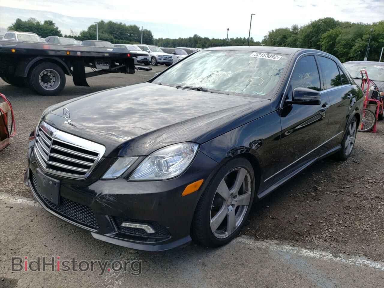 2011 MERCEDES-BENZ E-CLASS - VIN: WDDHF8HB2BA460334 - Фото 2