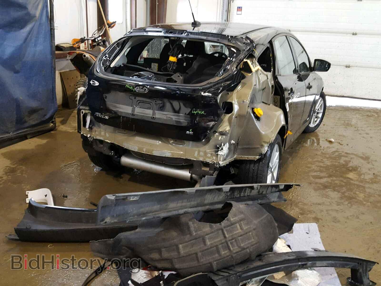 2017 FORD FOCUS - VIN: 1FADP3K27HL330070 - Photo 4