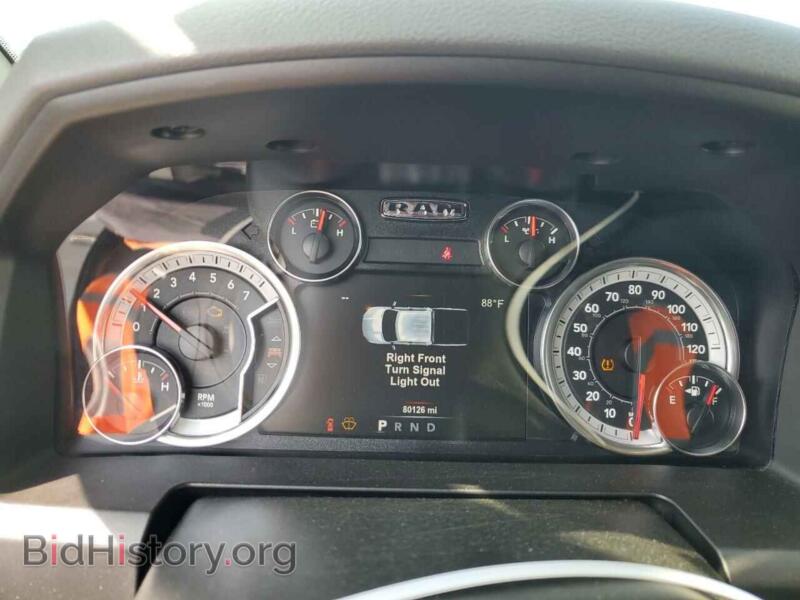 2018 RAM 1500 (VIN 1C6RR6GG1JS170996) — photo 9 of 14