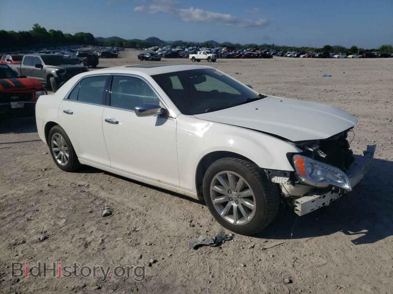 2011 CHRYSLER 300 - VIN: 2C3CA5CG2BH585182 - Фото 4