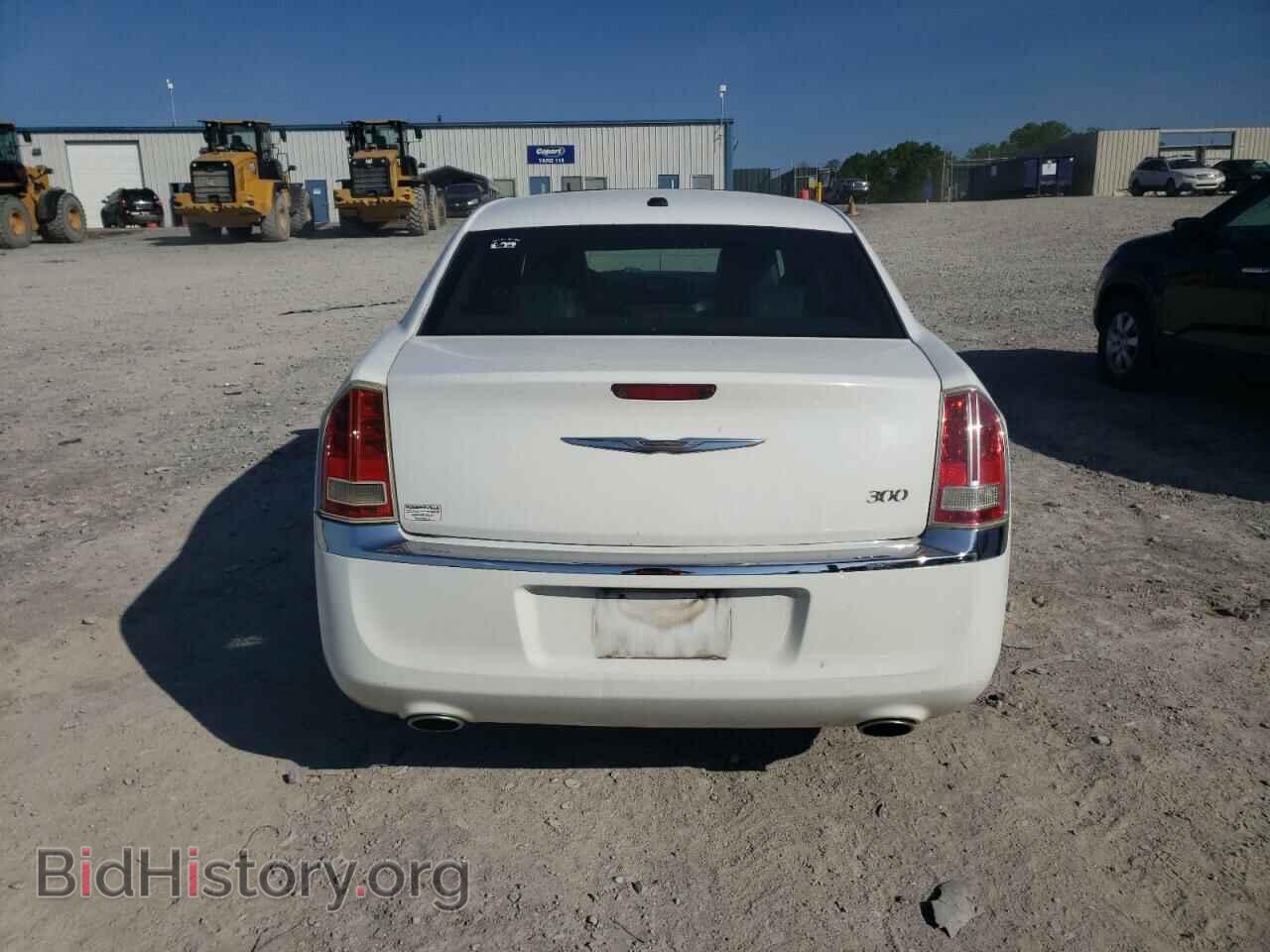 2011 CHRYSLER 300 - VIN: 2C3CA5CG2BH585182 - Фото 6