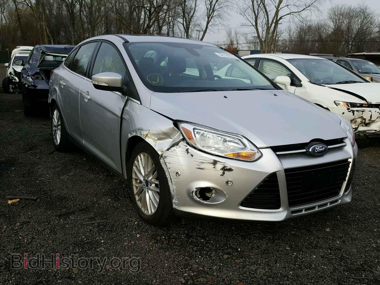 Photo 1FAHP3H27CL275900 - FORD FOCUS 2012