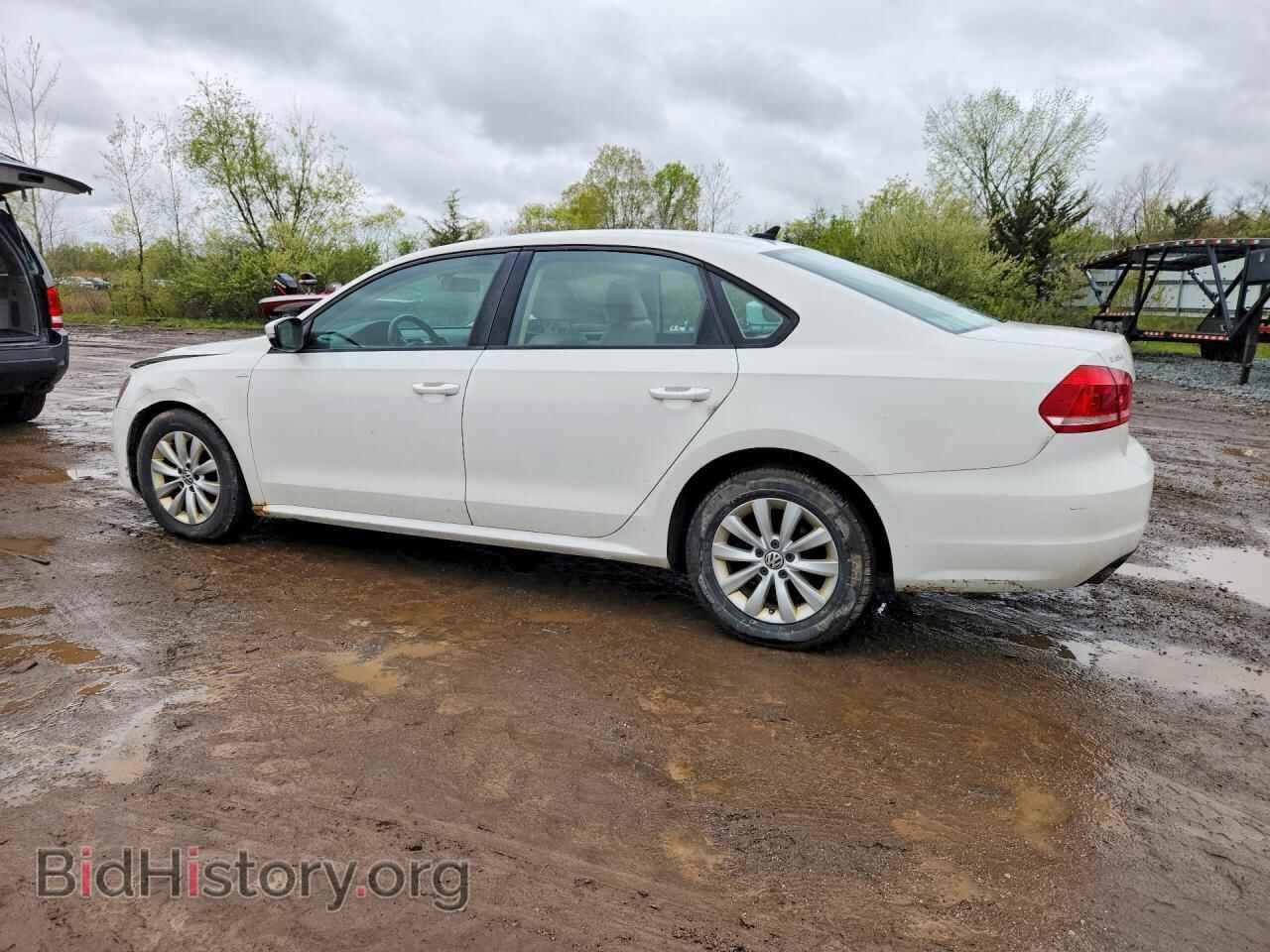 2015 VOLKSWAGEN PASSAT - VIN: 1VWAT7A34FC019054 - Фото 2