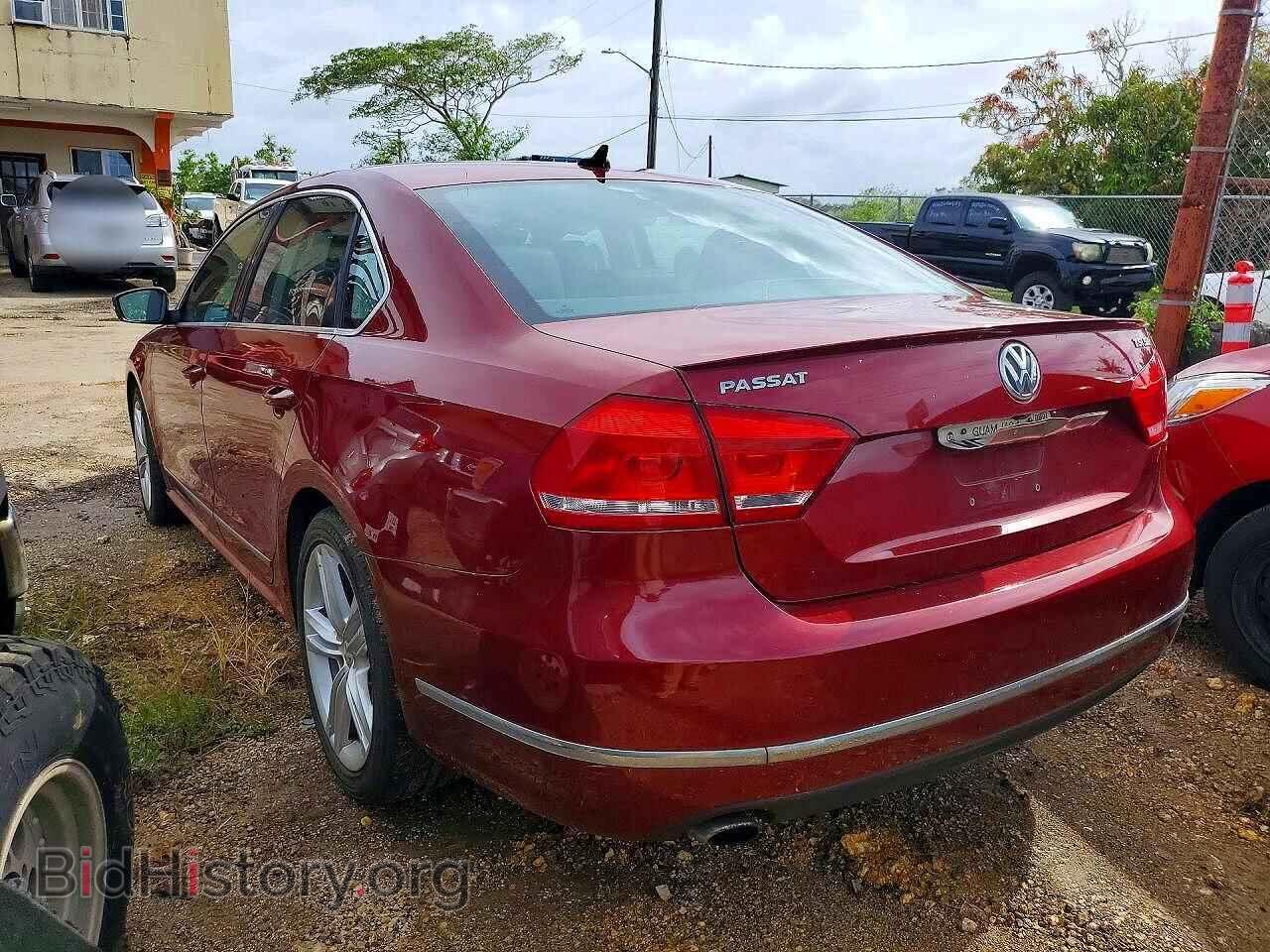 2015 VOLKSWAGEN PASSAT - VIN: 1VWCS7A38FC106290 - Фото 2