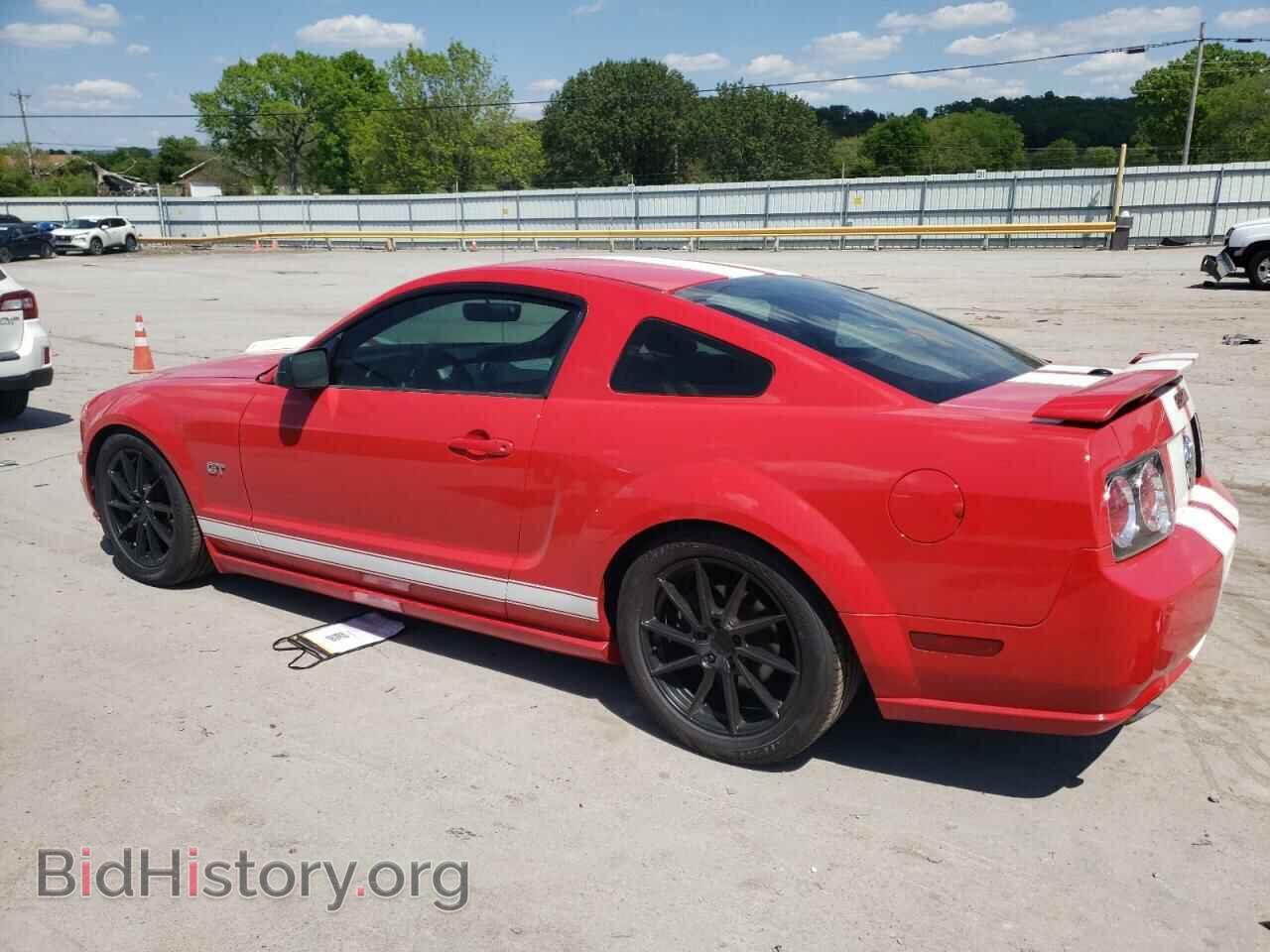 2007 FORD MUSTANG - VIN: 1ZVHT82H875224218 - Фото 2