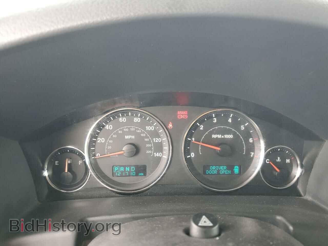 2007 JEEP COMMANDER - VIN: 1J8HG682X7C623280 - Фото 9