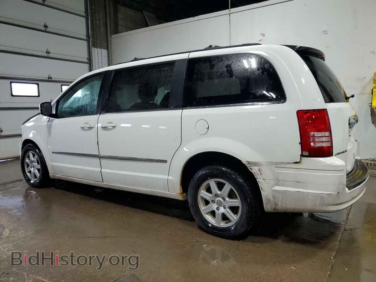 2010 CHRYSLER MINIVAN - VIN: 2A4RR5D15AR440908 - Фото 2