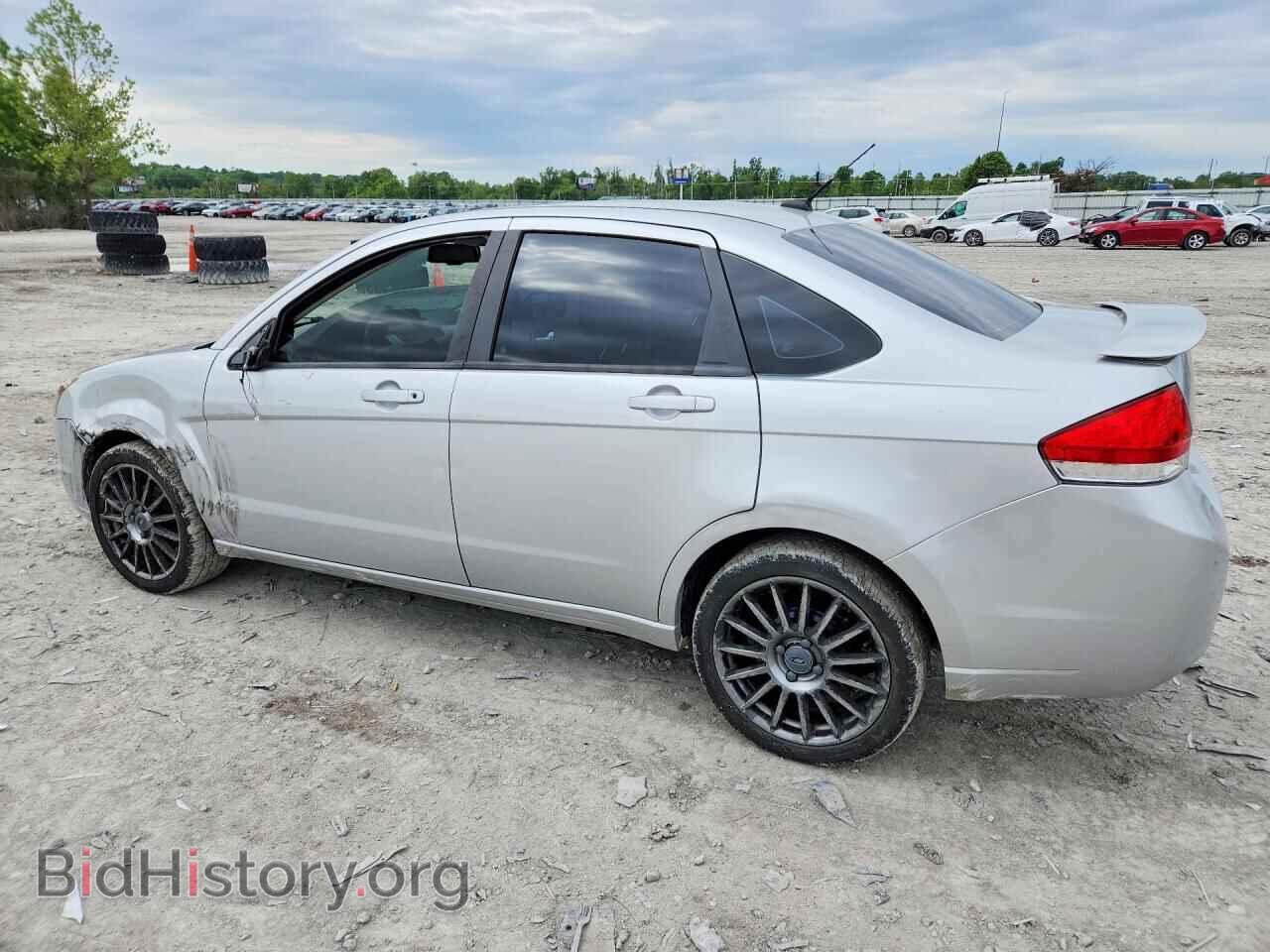2011 FORD FOCUS - VIN: 1FAHP3GN5BW126975 - Фото 2