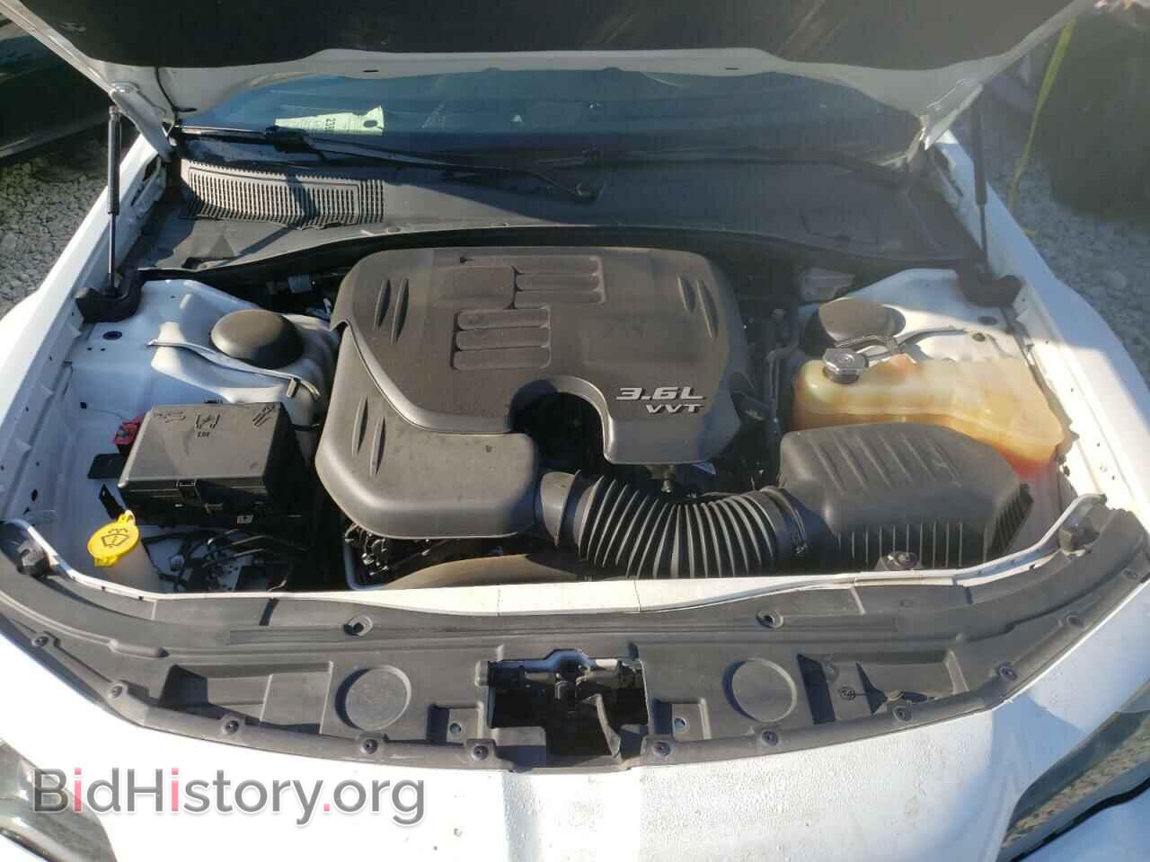 2015 CHRYSLER 300 - VIN: 2C3CCABG3FH898655 - Фото 7