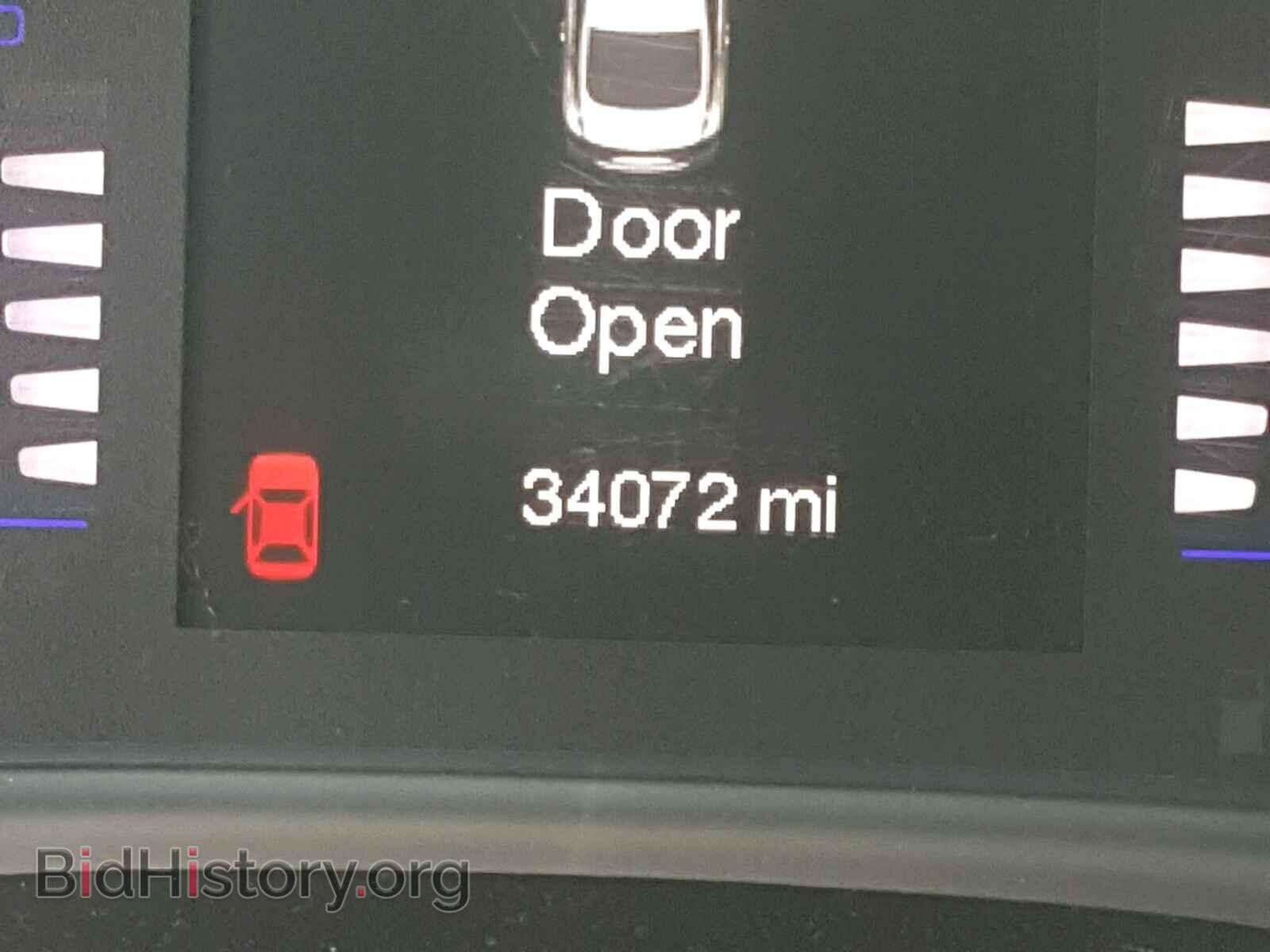 2015 CHRYSLER 200 - VIN: 1C3CCCAB2FN604980 - Photo 8