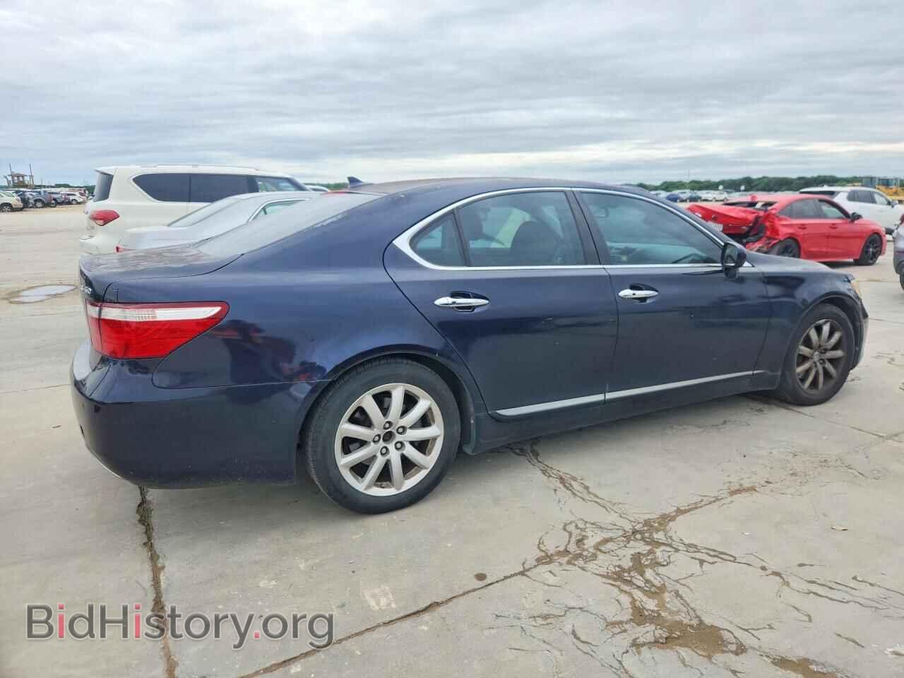 2007 LEXUS LS460 - VIN: JTHBL46F475015311 - Photo 3