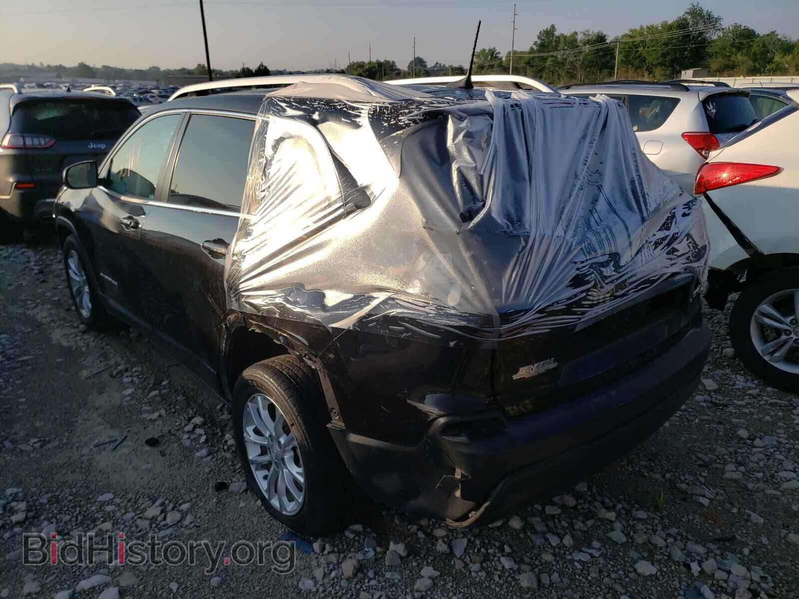 2019 JEEP CHEROKEE - VIN: 1C4PJLCB9KD128596 - Фото 3