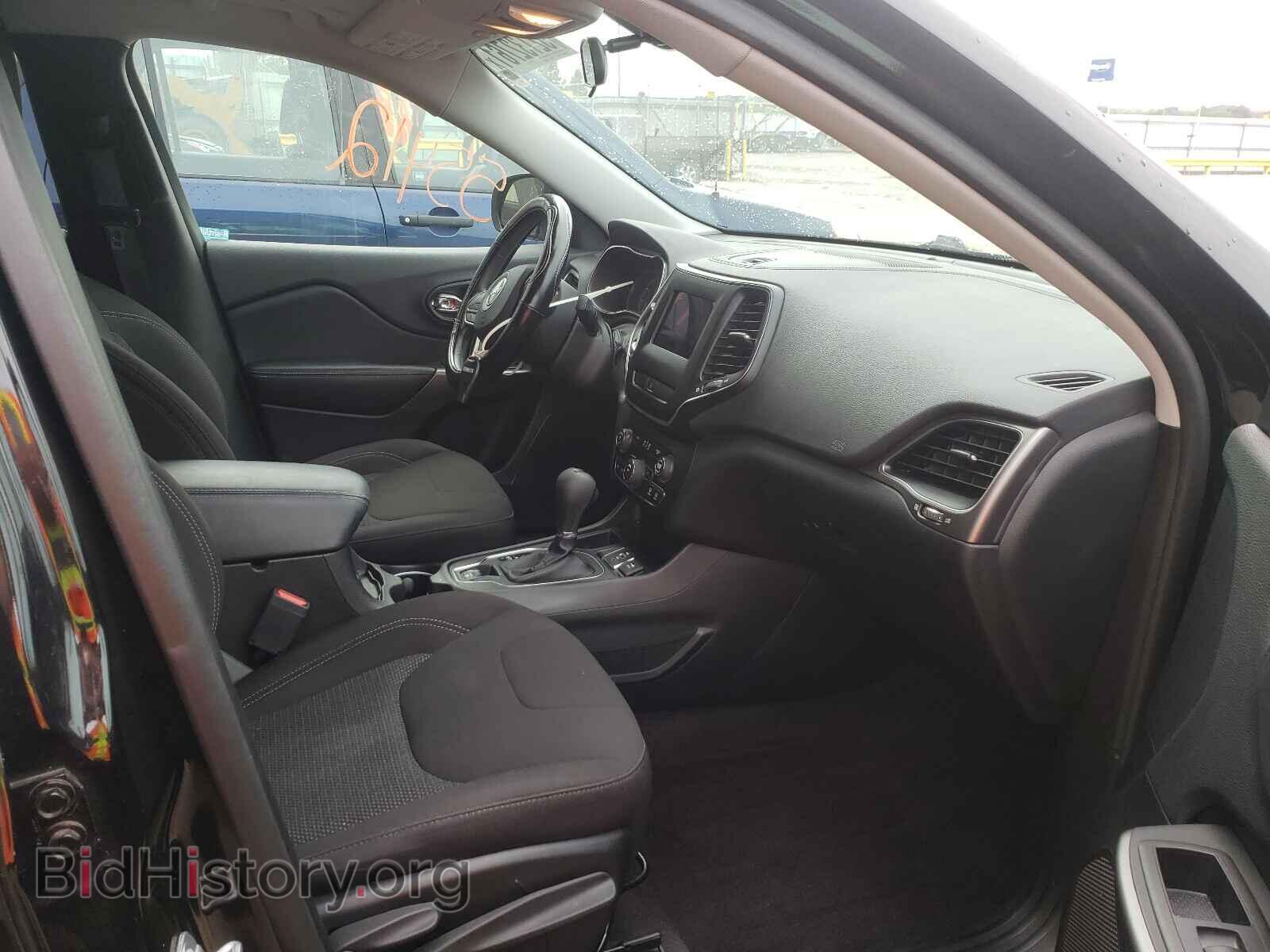 2019 JEEP CHEROKEE - VIN: 1C4PJLCB9KD128596 - Фото 5