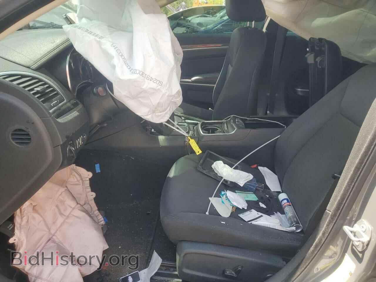 2019 CHRYSLER 300 - VIN: 2C3CCAAG3KH614467 - Фото 7