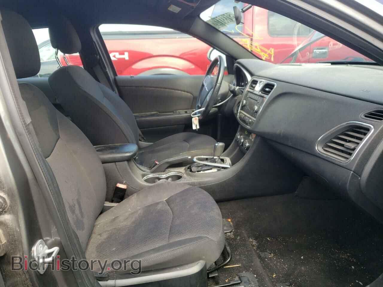 2012 CHRYSLER 200 - VIN: 1C3CCBBG5CN205903 - Фото 5