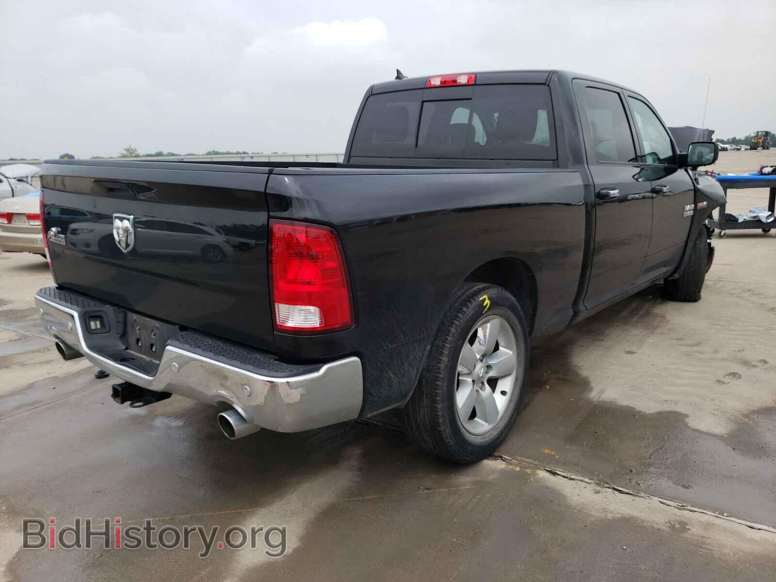 2017 RAM 1500 - VIN: 1C6RR6TT6HS547674 - Фото 4
