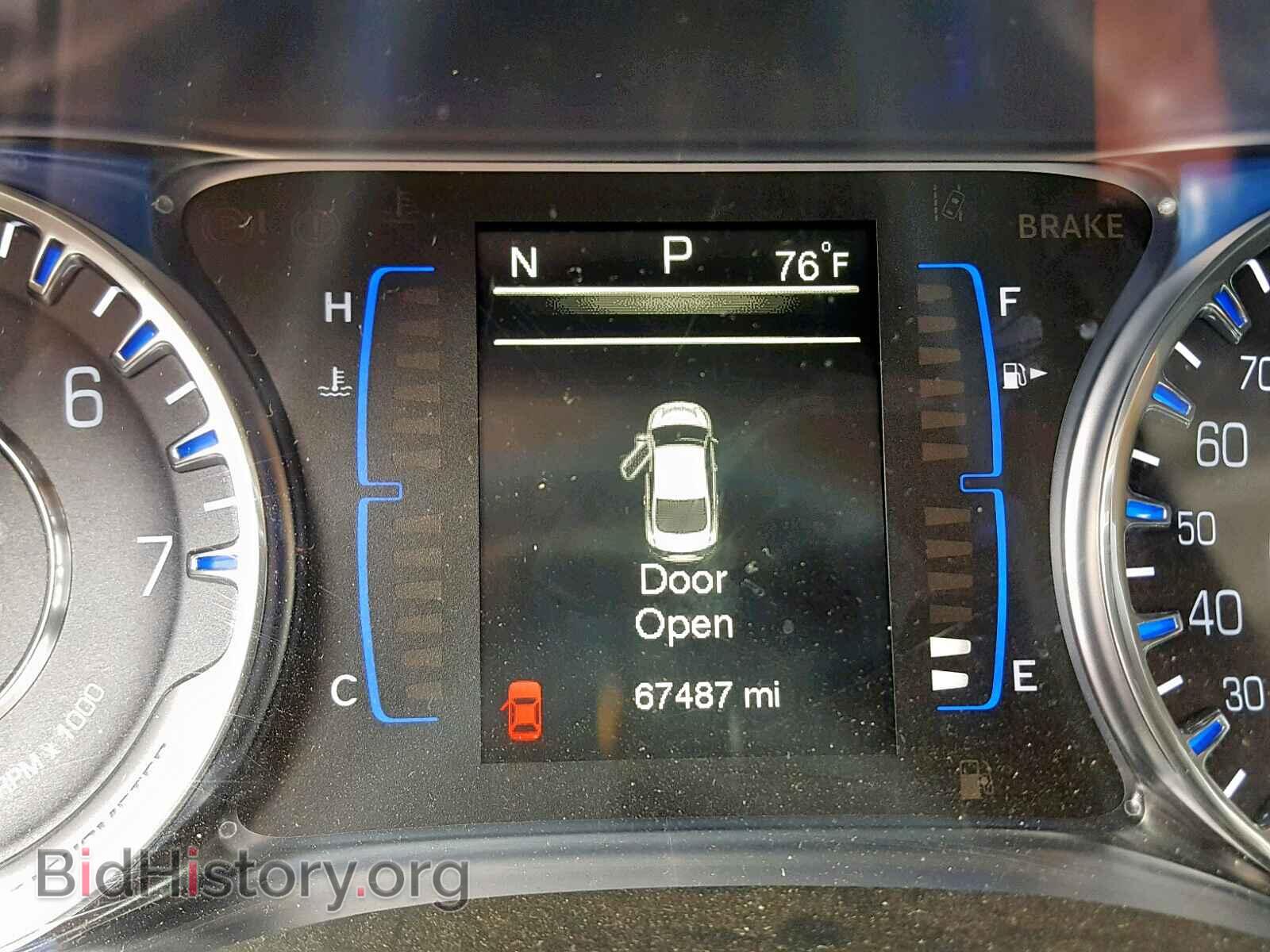 2016 CHRYSLER 200 - VIN: 1C3CCCAB8GN117932 - Фото 8