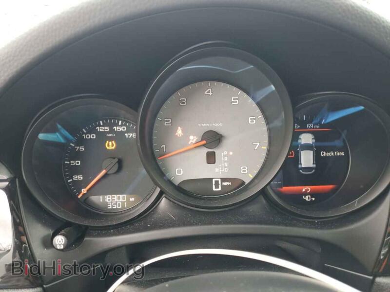 2016 Porsche MACAN (VIN WP1AB2A54GLB57090) — фото 9 из 13