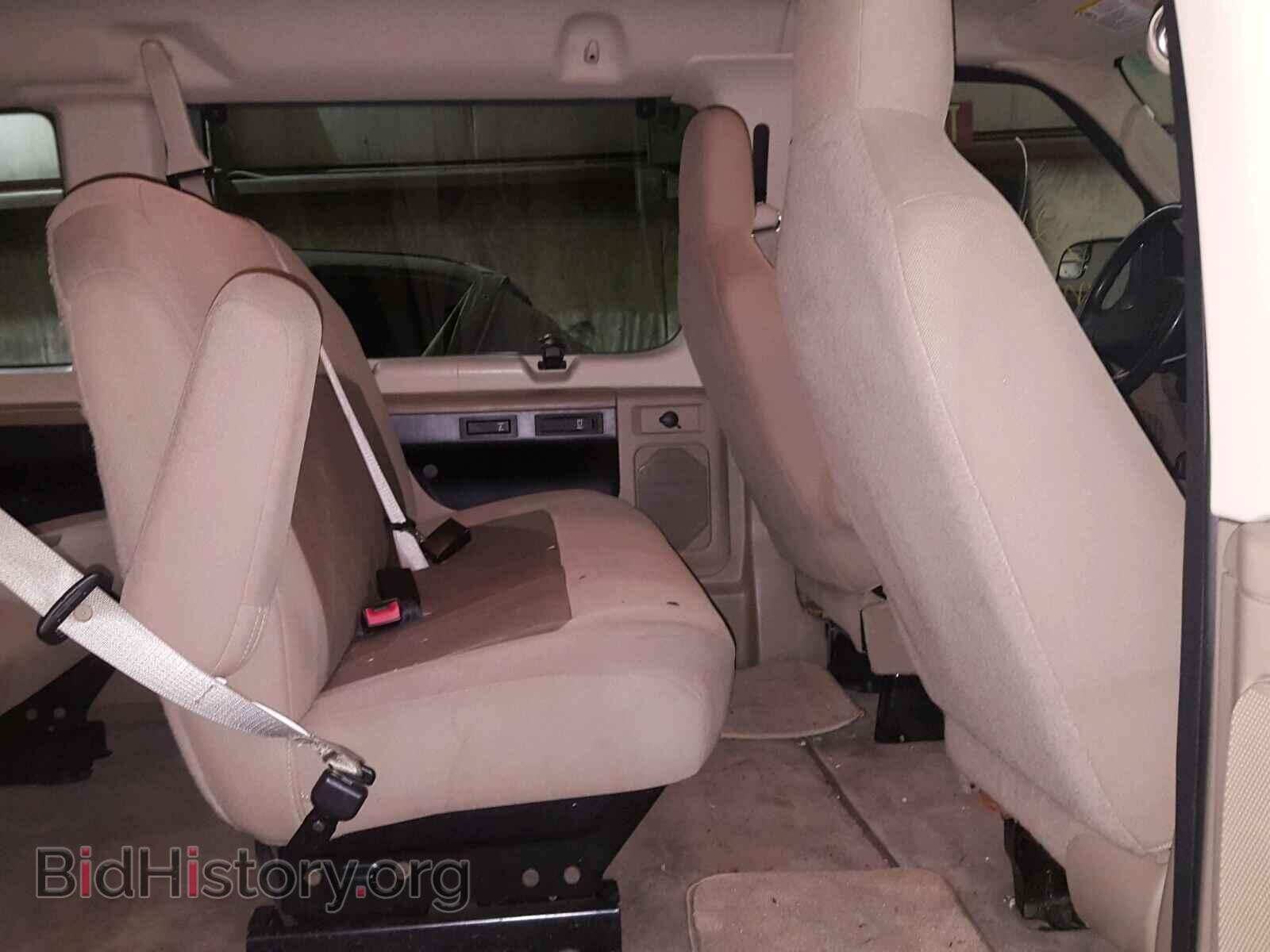 2013 FORD ECONOLINE - VIN: 1FBNE3BL8DDB06344 - Photo 6