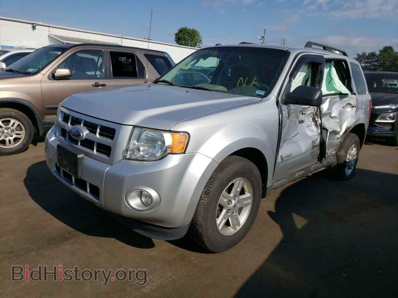 2011 FORD ESCAPE - VIN: 1FMCU5K38BKB79610 - Фото 2