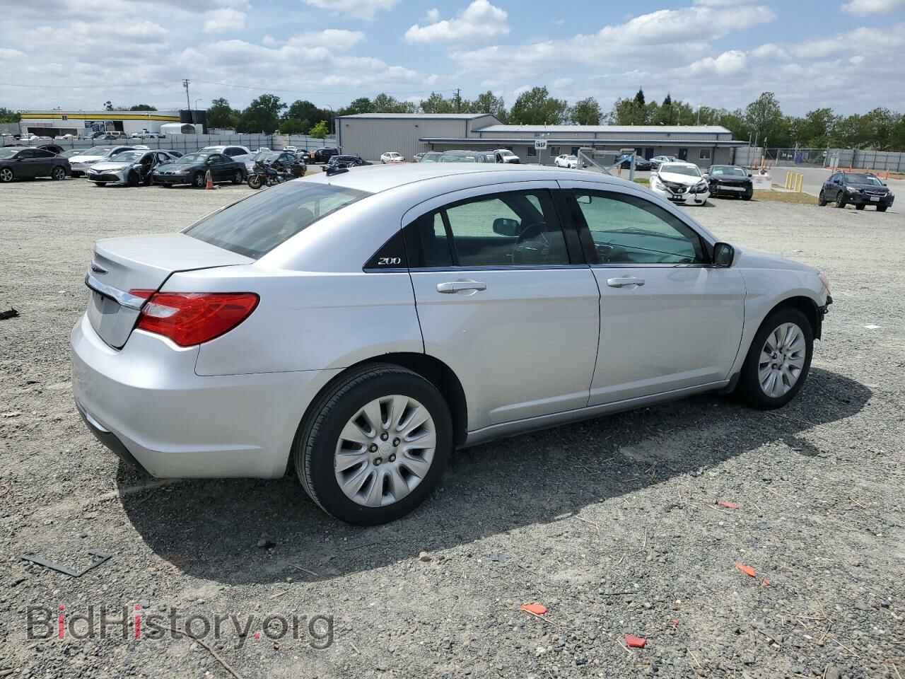 2012 CHRYSLER 200 - VIN: 1C3CCBAB2CN101388 - Фото 3