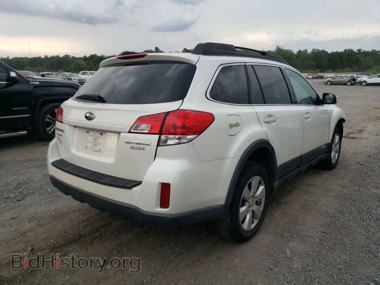2011 SUBARU OUTBACK - VIN: 4S4BRBLC8B3318042 - Фото 4