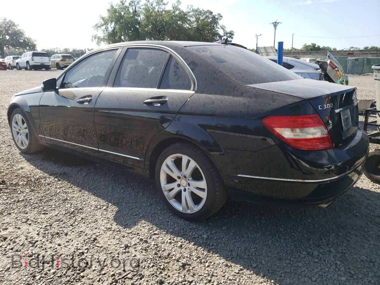 2011 MERCEDES-BENZ C-CLASS - VIN: WDDGF5EB2BF646215 - Фото 2