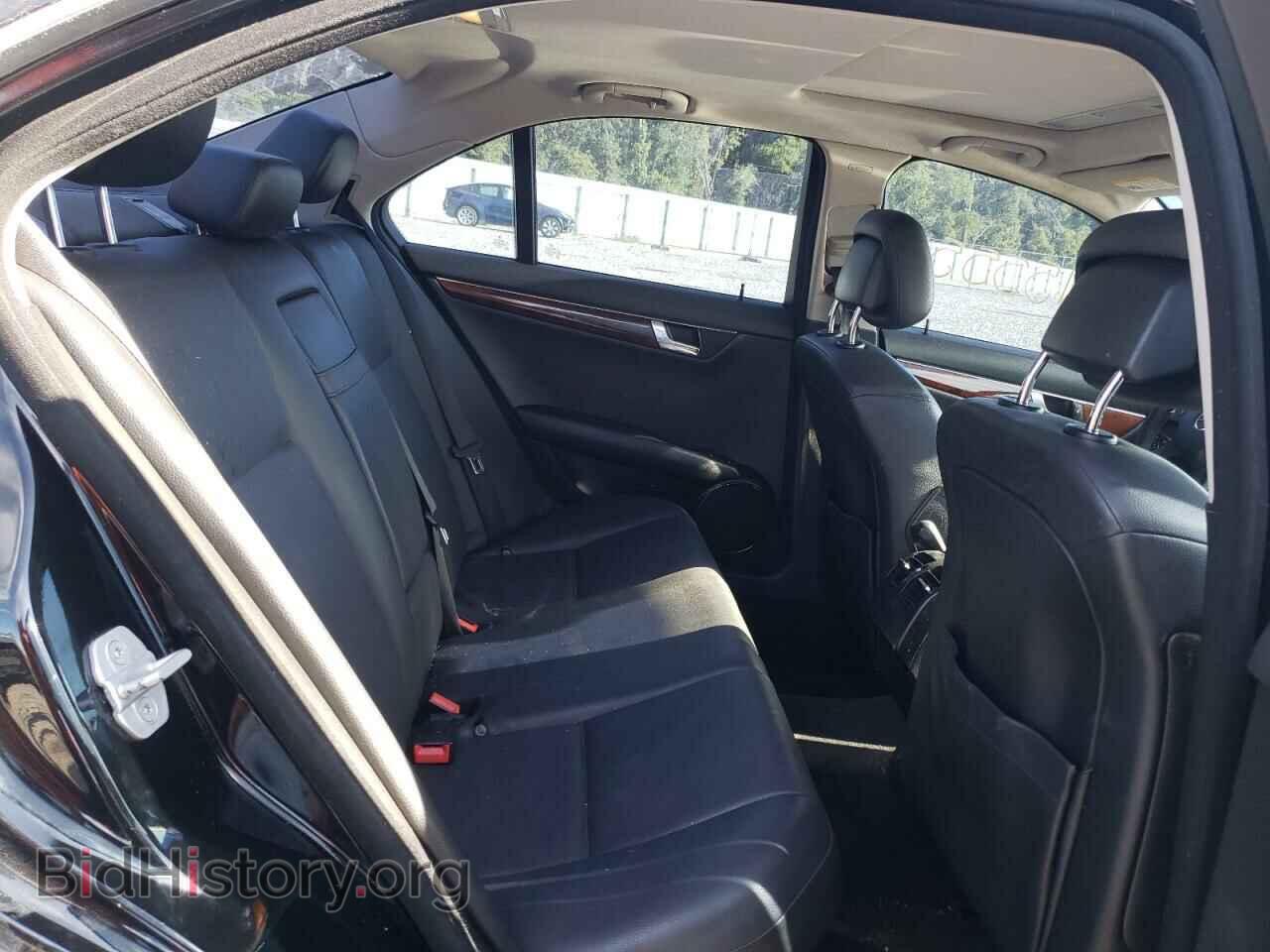 2011 MERCEDES-BENZ C-CLASS - VIN: WDDGF5EB2BF646215 - Фото 10