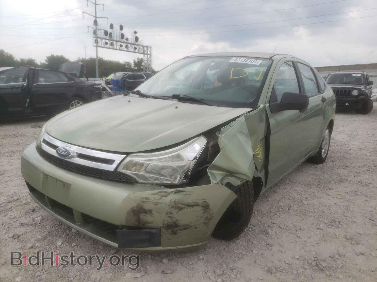 2008 FORD FOCUS - VIN: 1FAHP34N68W106182 - Фото 2