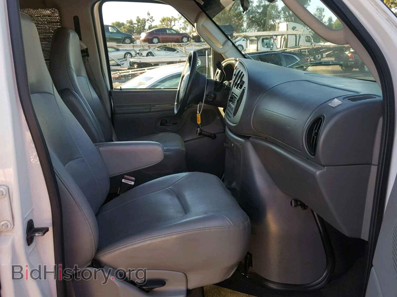 2006 FORD ECONOLINE - VIN: 1FBSS31L76DA31748 - Фото 5