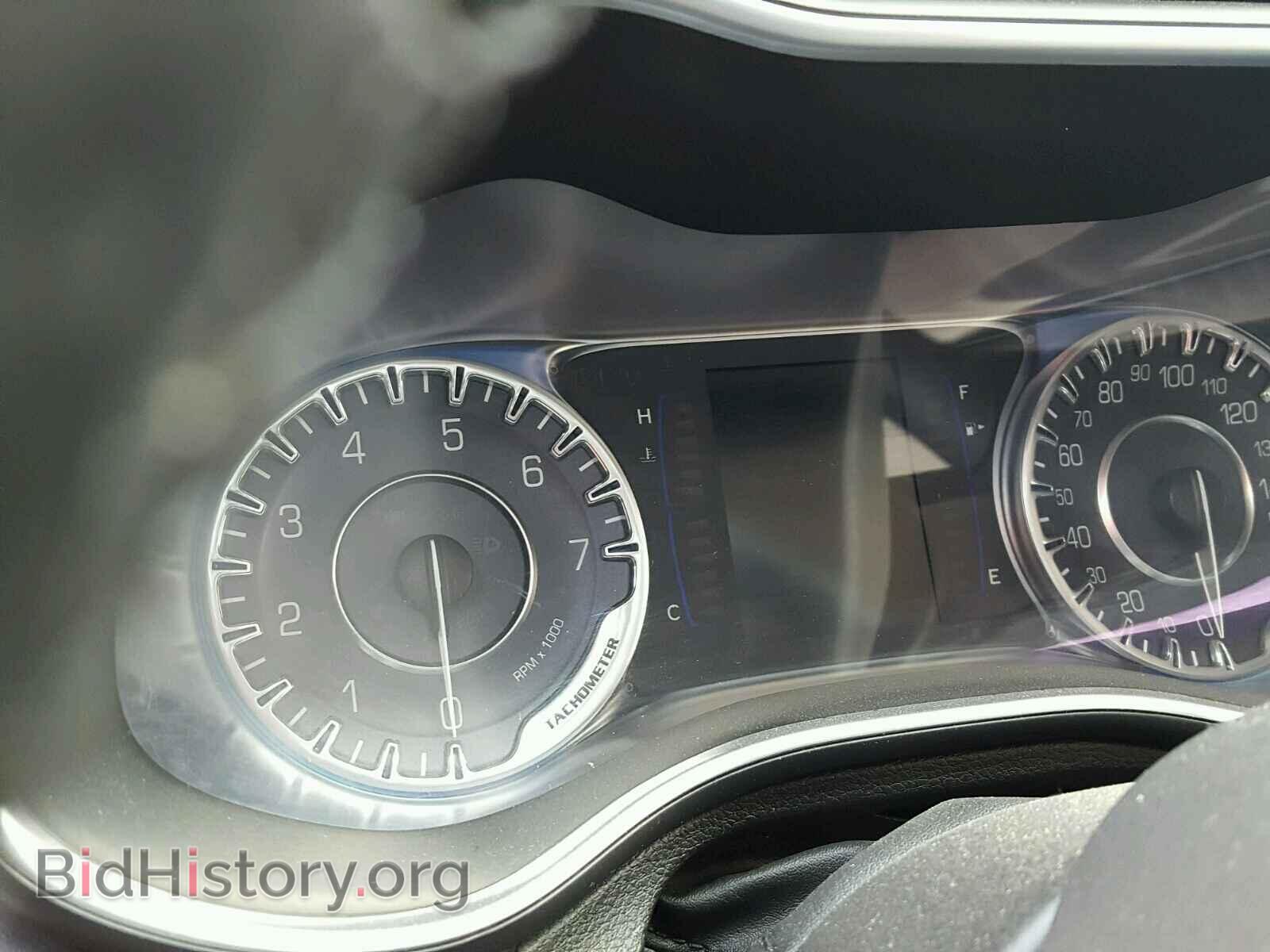 2015 CHRYSLER 200 - VIN: 1C3CCCAB0FN504585 - Фото 8