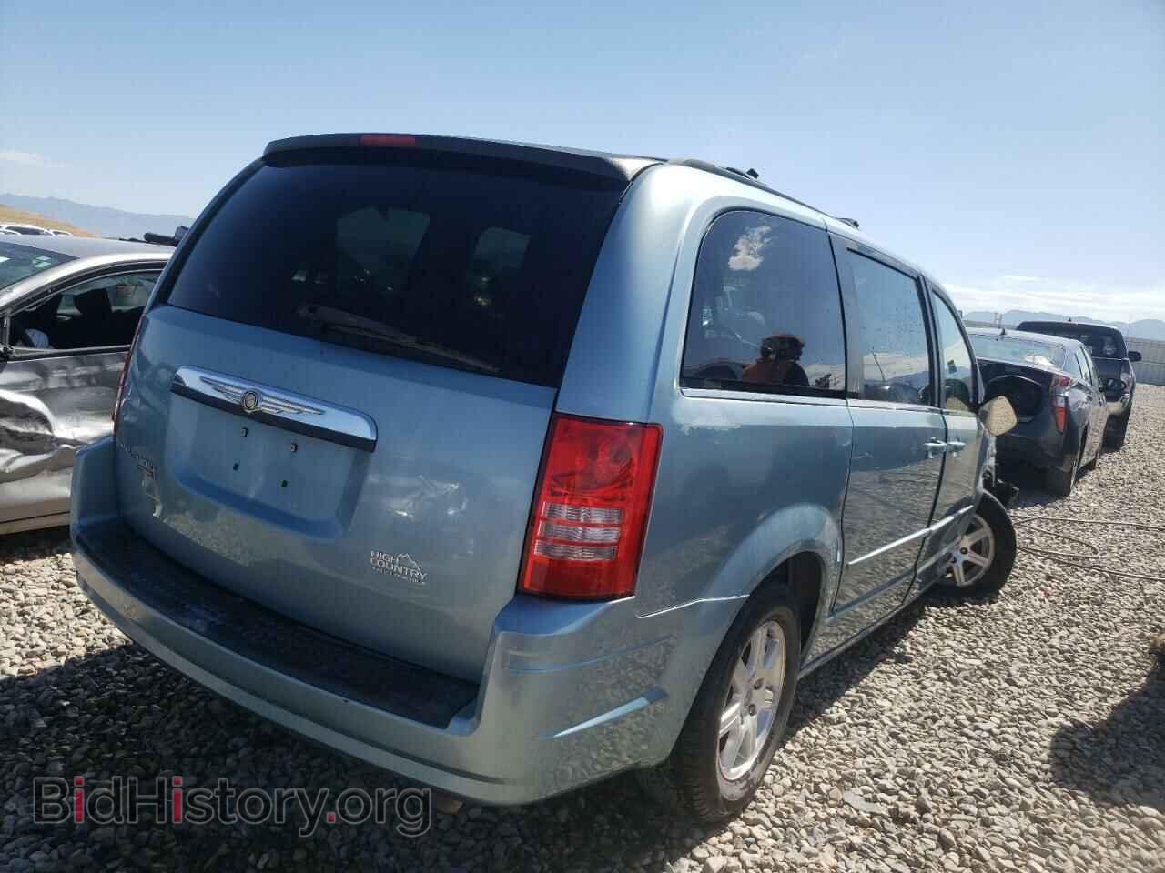 2008 CHRYSLER MINIVAN - VIN: 2A8HR54P18R112149 - Фото 4