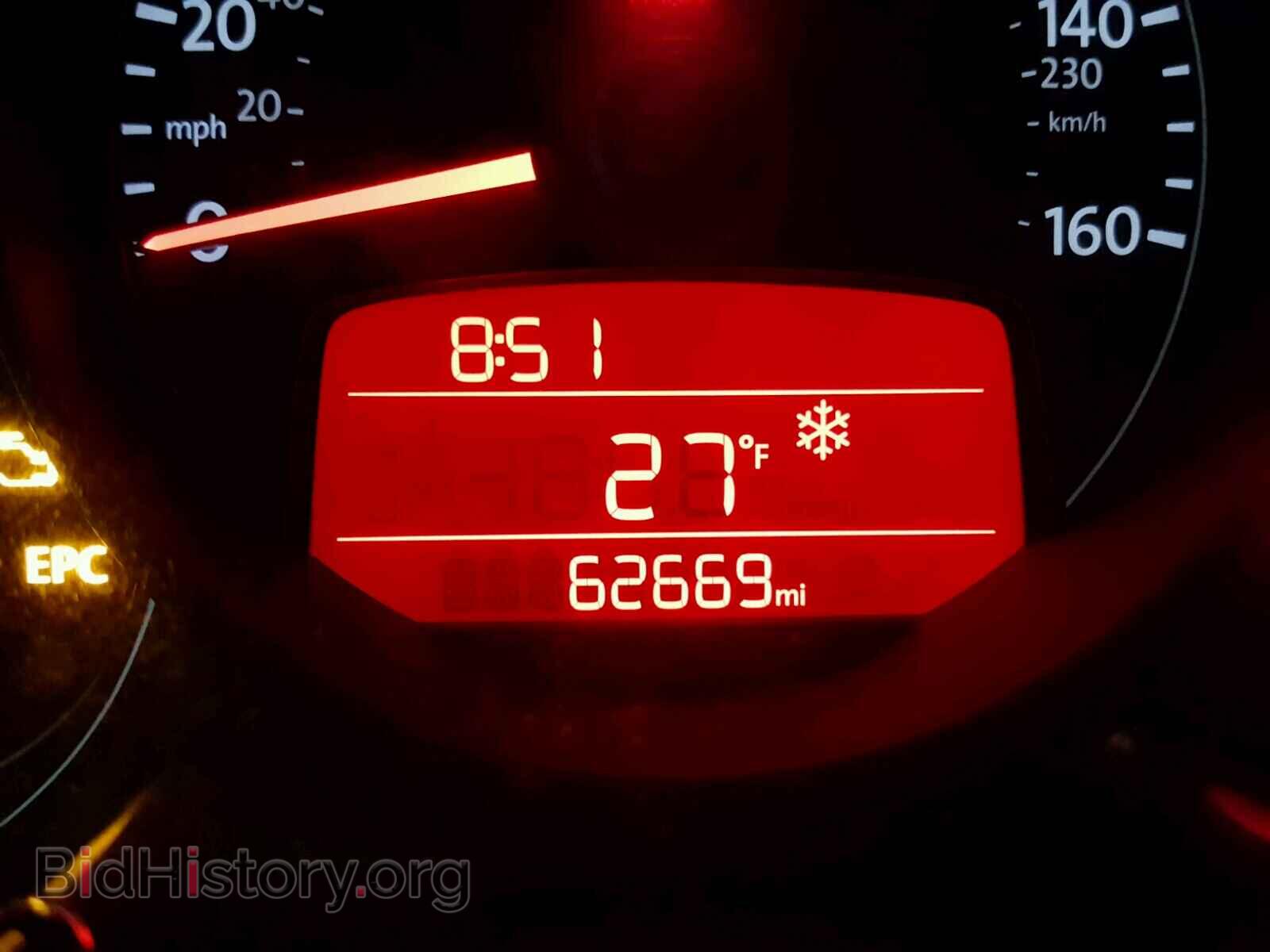 2012 VOLKSWAGEN BEETLE - VIN: 3VW4A7AT6CM656802 - Фото 8
