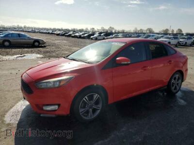 2017 Ford FOCUS SE, red — VIN 1FADP3FE7HL303679, Copart