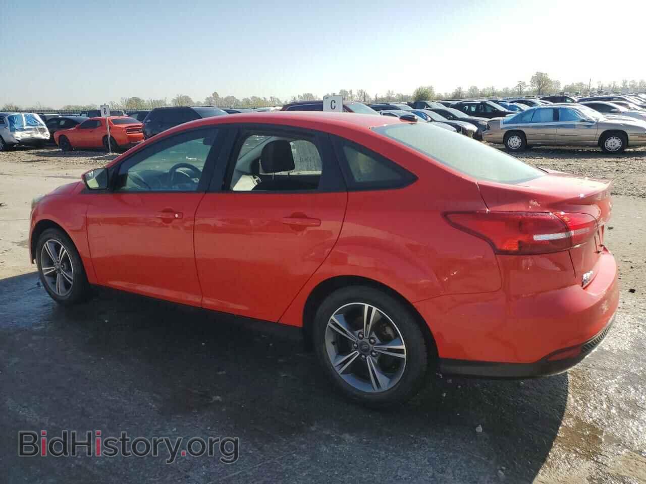 2017 FORD FOCUS - VIN: 1FADP3FE7HL303679 - Фото 2