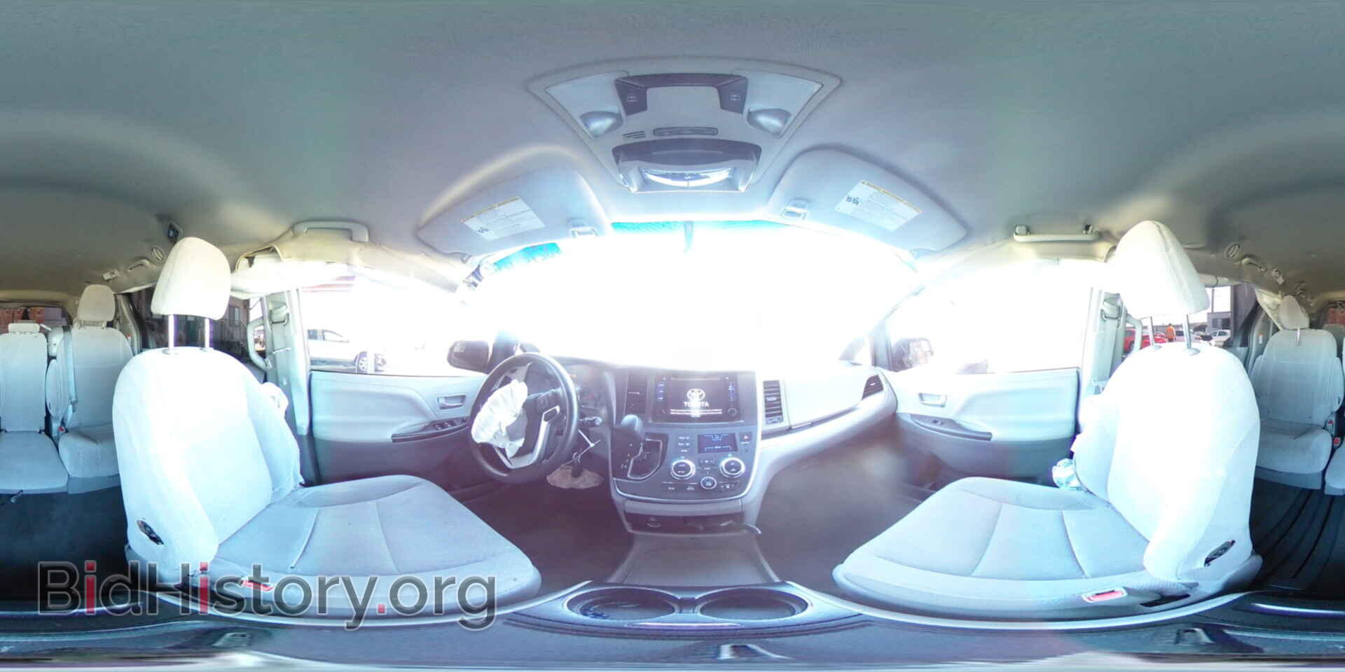 2017 TOYOTA All Models - VIN: 5TDKZ3DC4HS798564 - Фото 13