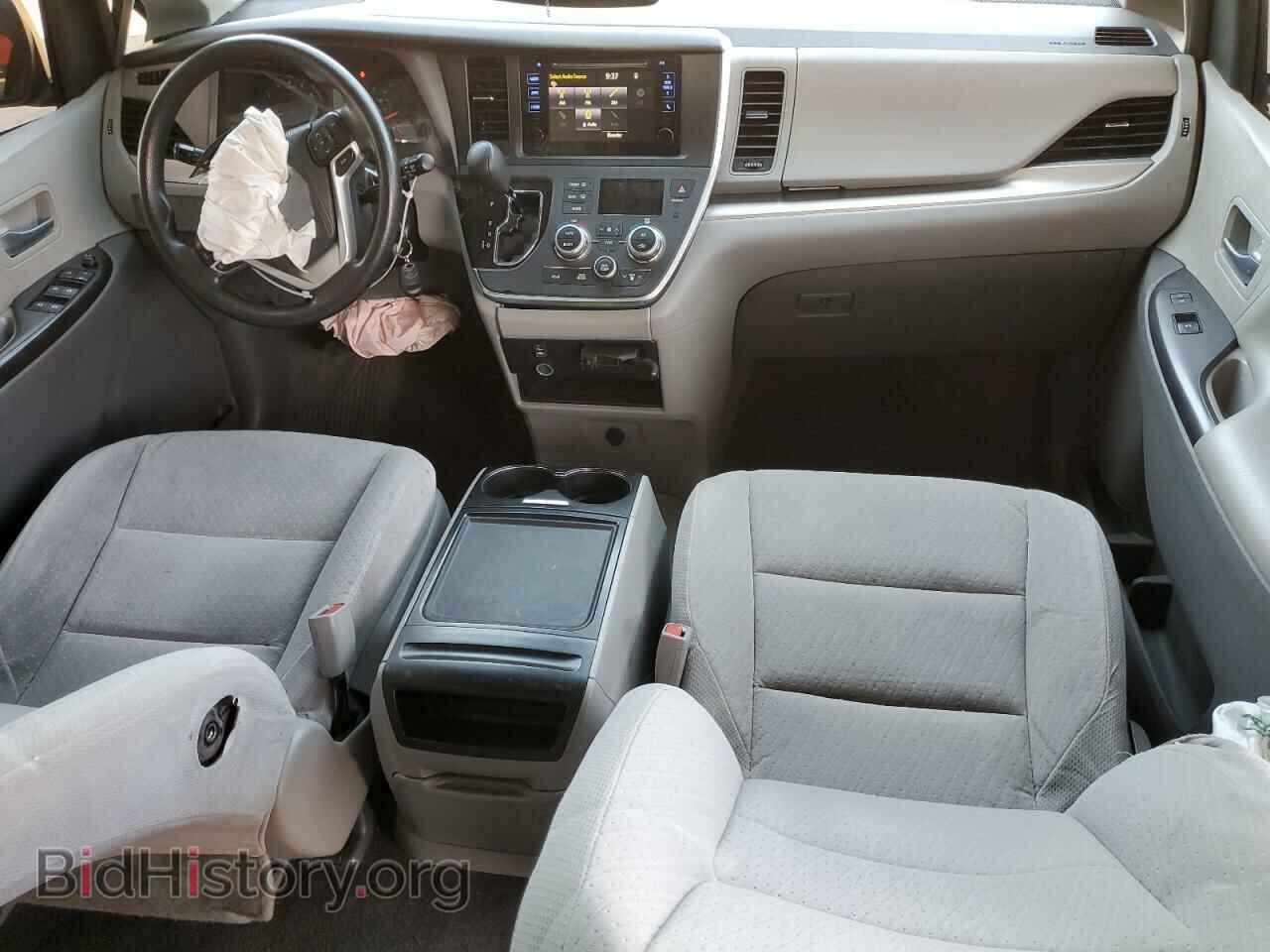2017 TOYOTA All Models - VIN: 5TDKZ3DC4HS798564 - Фото 8