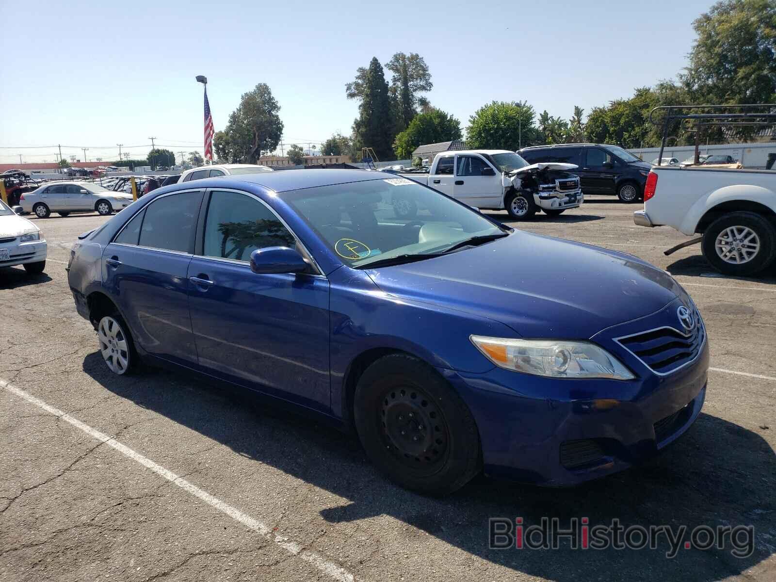 Photo 4T4BF3EK9BR108827 - TOYOTA CAMRY 2011