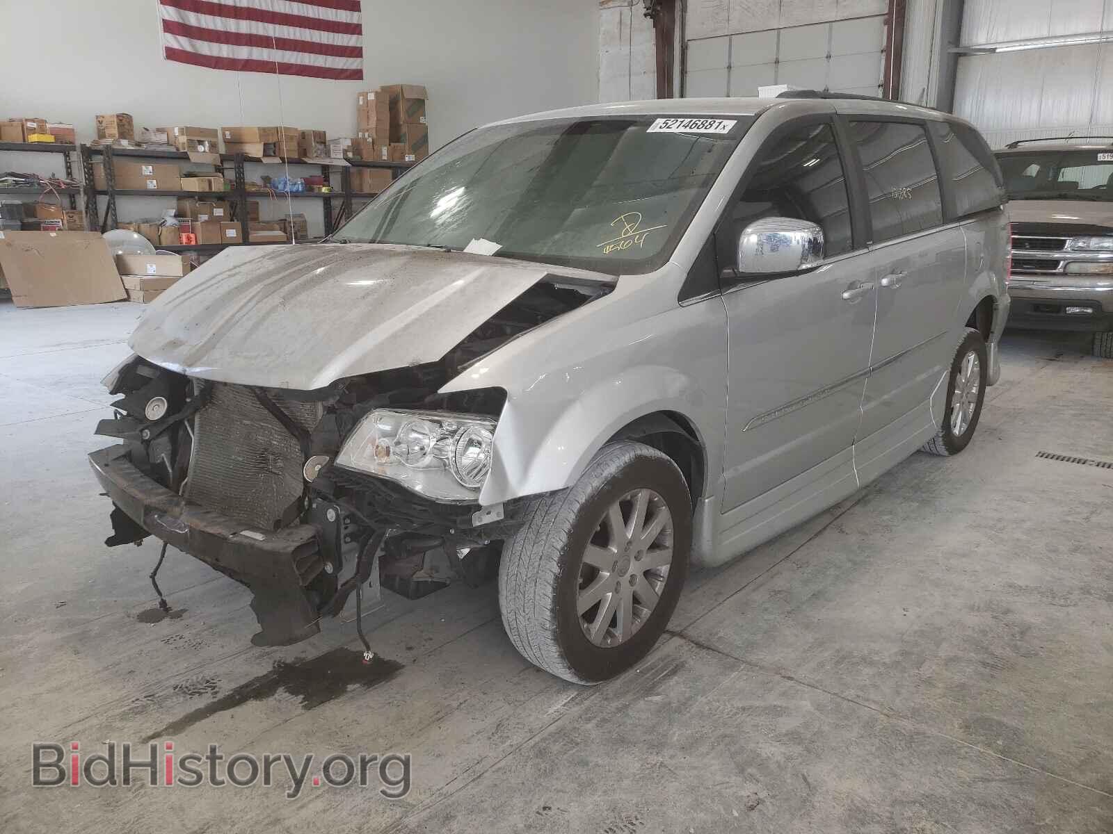 2011 CHRYSLER MINIVAN - VIN: 2A4RR8DG6BR704564 - Photo 2