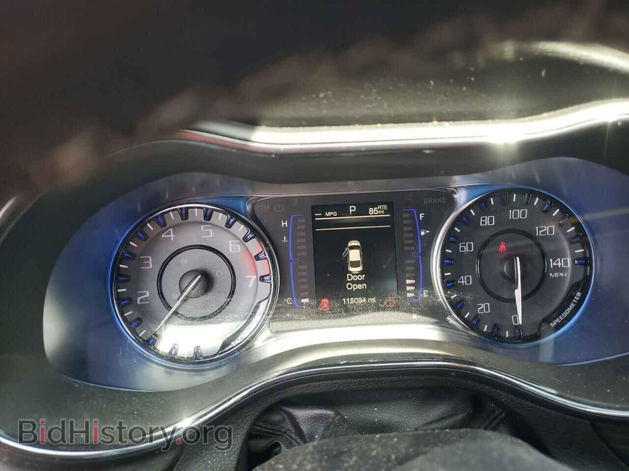 2016 CHRYSLER 200 - VIN: 1C3CCCBB7GN142545 - Фото 9