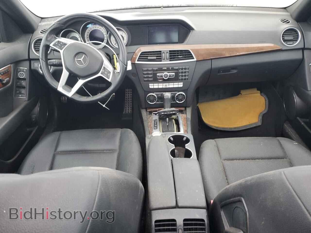 2012 MERCEDES-BENZ C-CLASS - VIN: WDDGF4HB9CA614169 - Фото 8