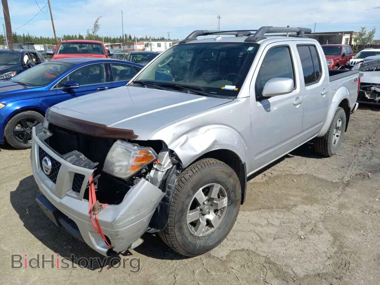 2011 NISSAN FRONTIER - VIN: 1N6AD0EV5BC412085 - Фото 2