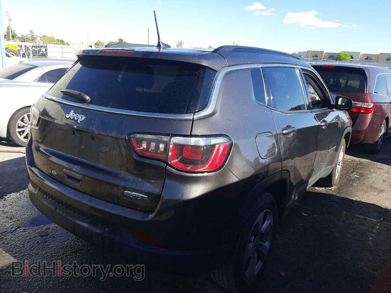 2018 JEEP COMPASS - VIN: 3C4NJCBB0JT489006 - Фото 3