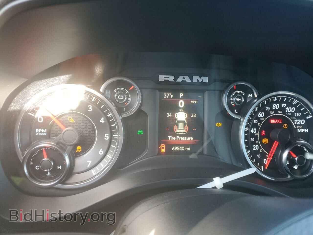 2019 RAM 1500 - VIN: 1C6SRFMT4KN917820 - Фото 9