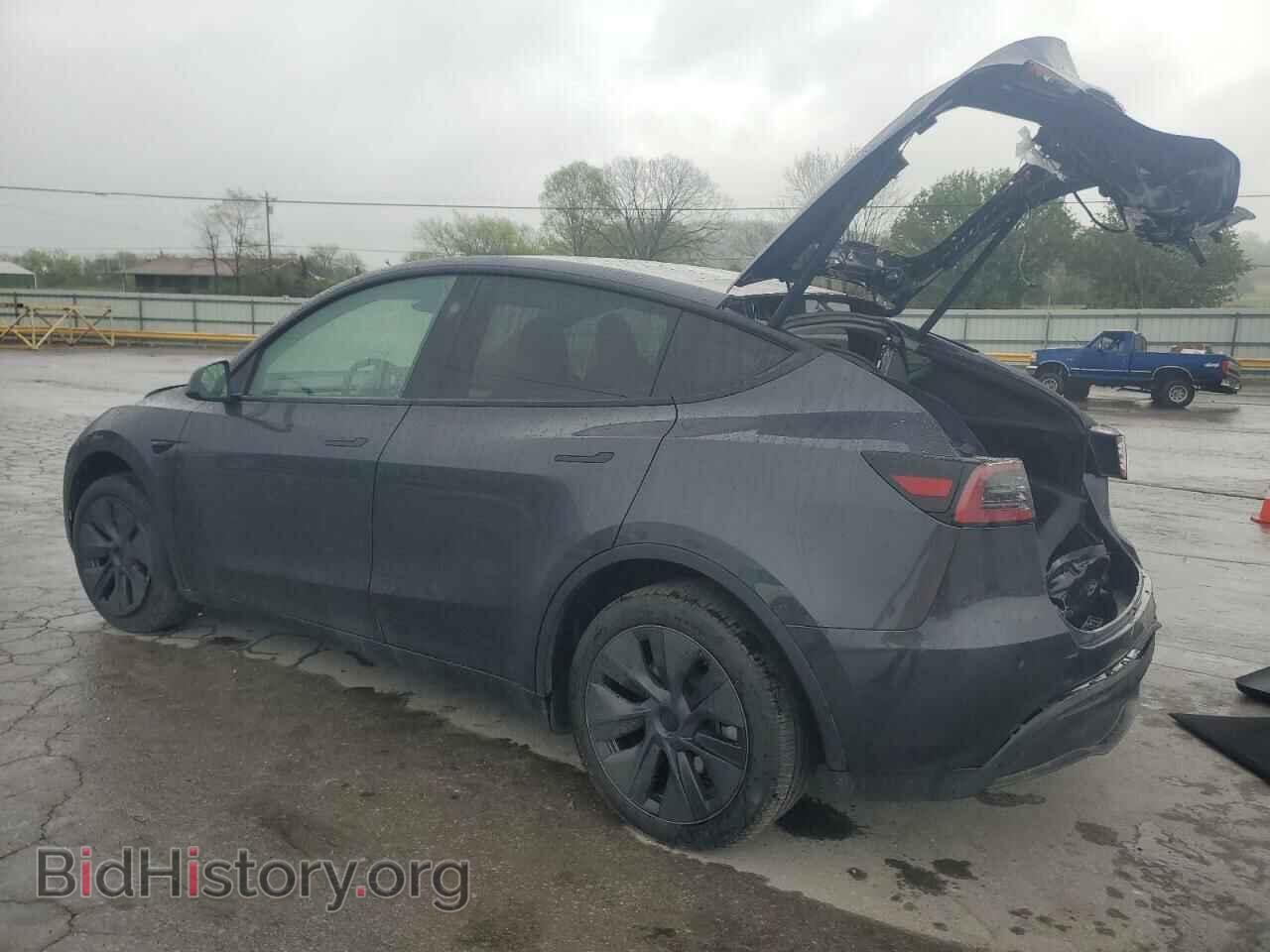 2024 TESLA MODEL Y - VIN: 7SAYGDED1RA321691 - Photo 2