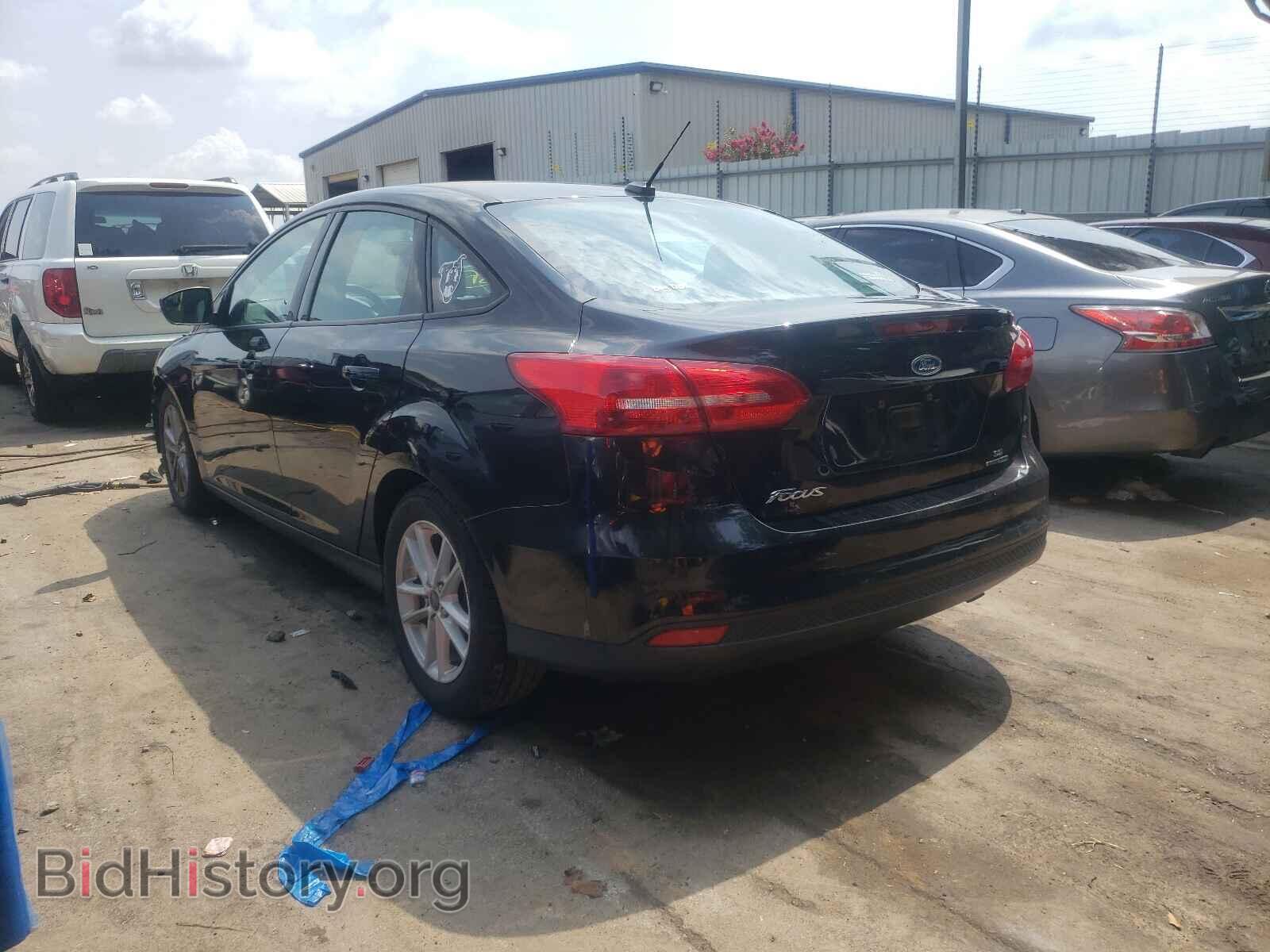 2016 FORD FOCUS - VIN: 1FADP3F2XGL304460 - Фото 3